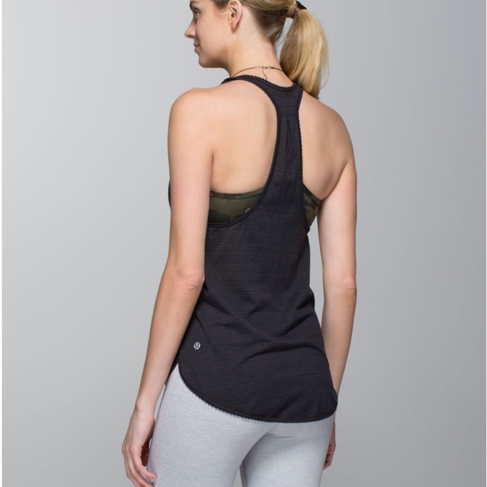 Lululemon 105 F Singlet